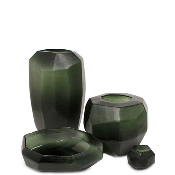 Cubistic black-1