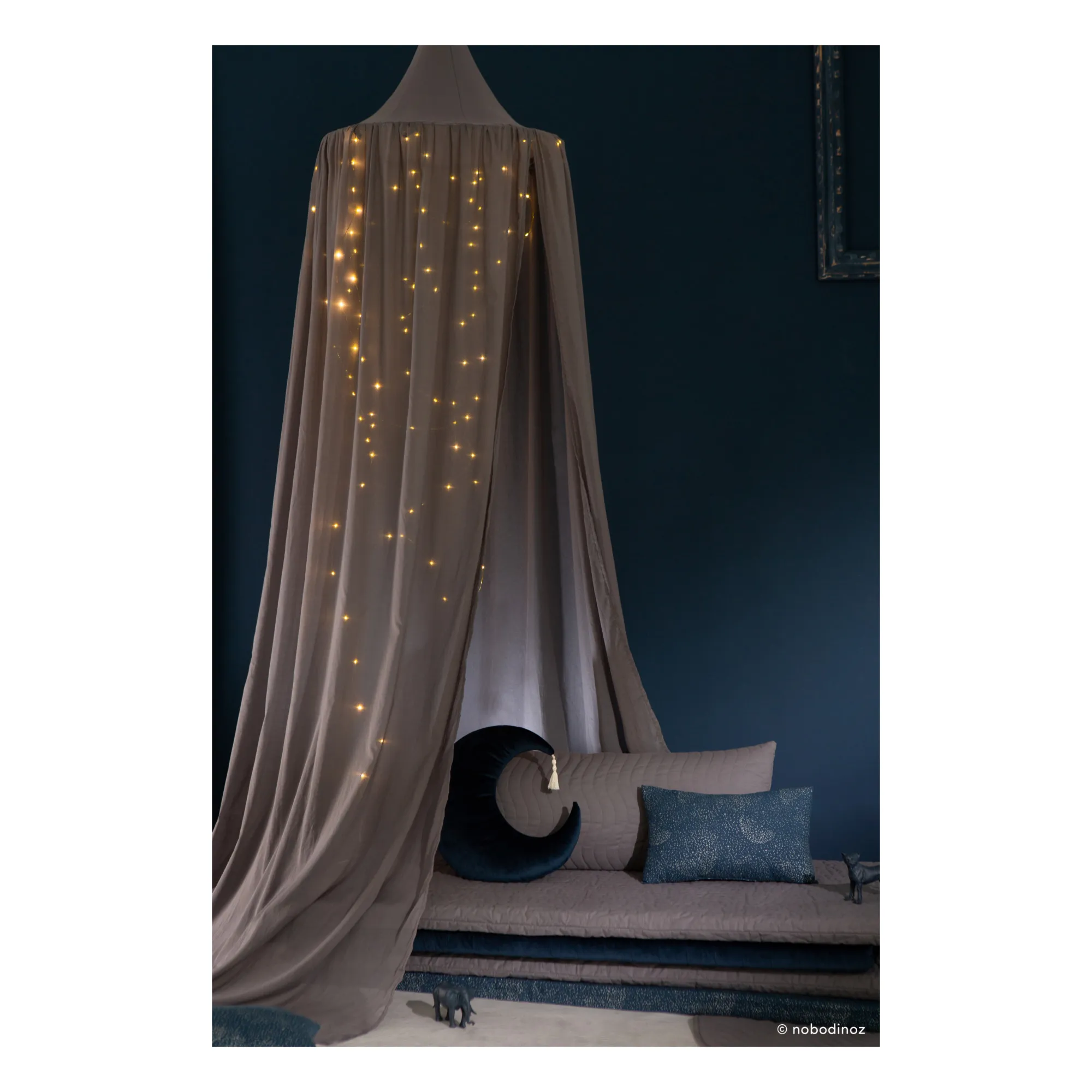 Vera-canopy-grey-nobodinoz-4
