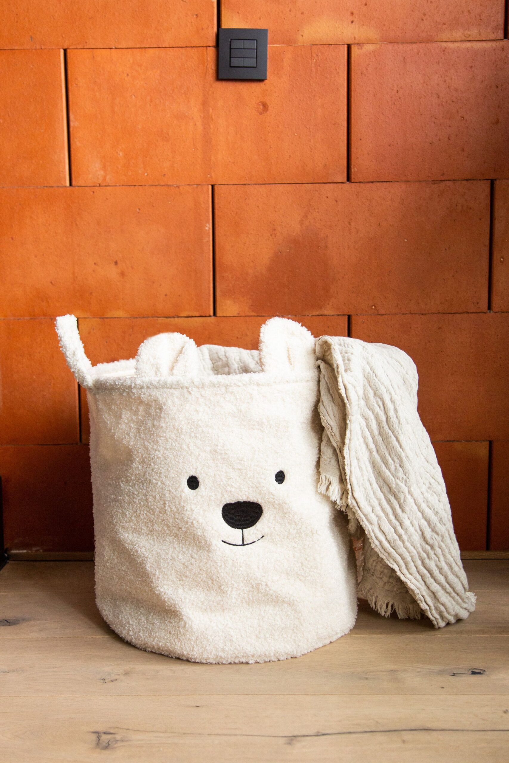 basket-teddy-off-white-7