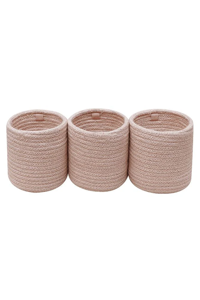crib-basket-vintage-nude-lorena-canals-1