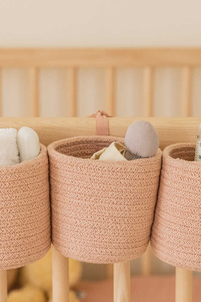 crib-basket-vintage-nude-lorena-canals-5