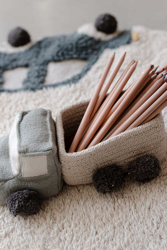 set-of-mini-baskets-truck-lorena-canals-2